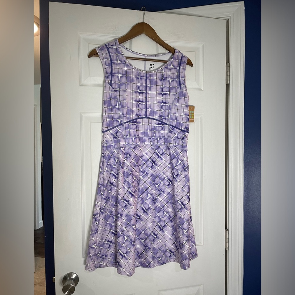 Title Nine NWT Dream Dress in the Purple Haze plaid print - Medium